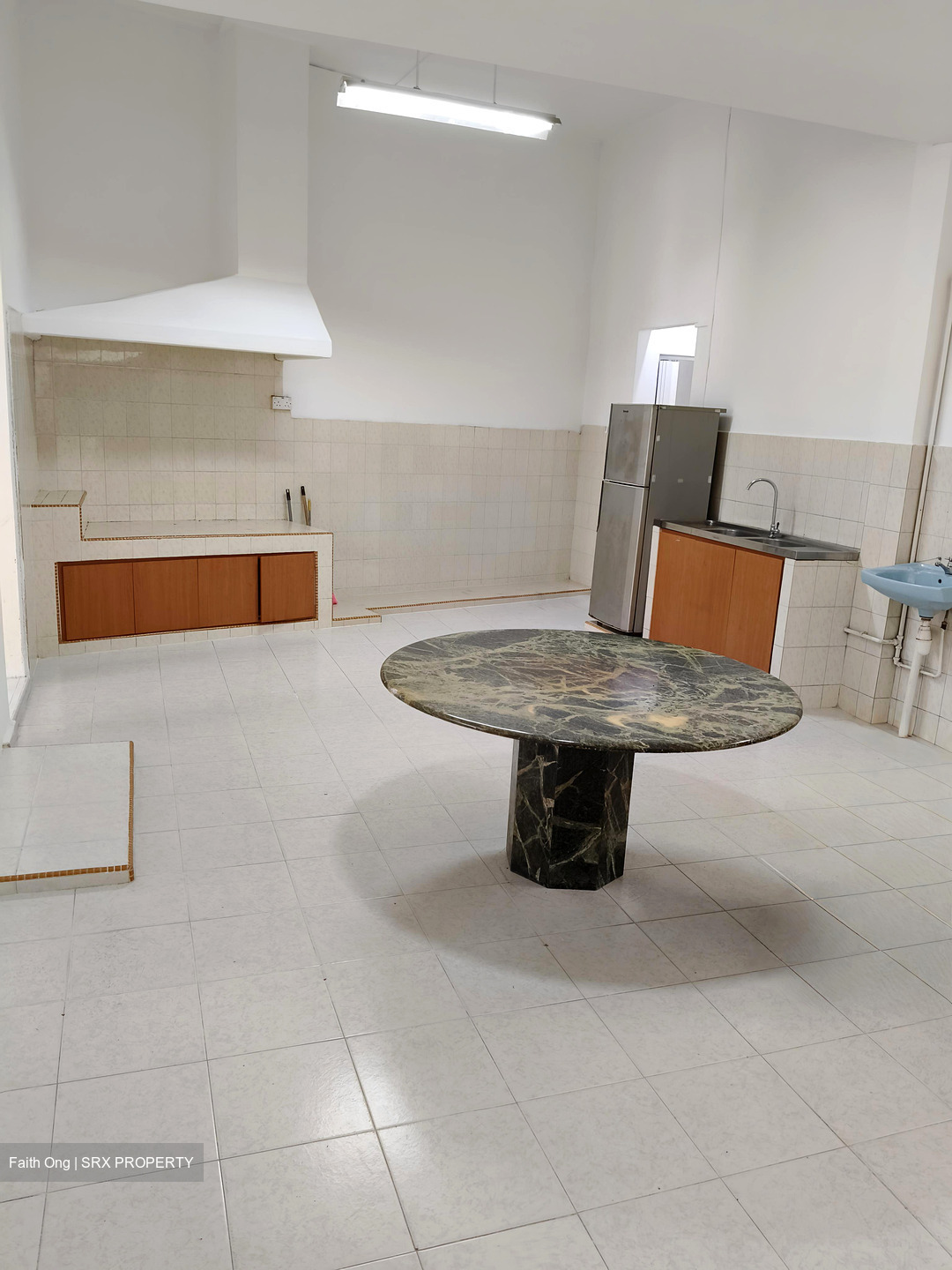 Joo Avenue (D8), Terrace #546507731
